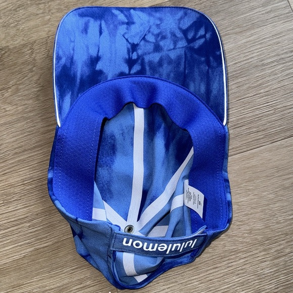 Lululemon Hat - Picture 5 of 6